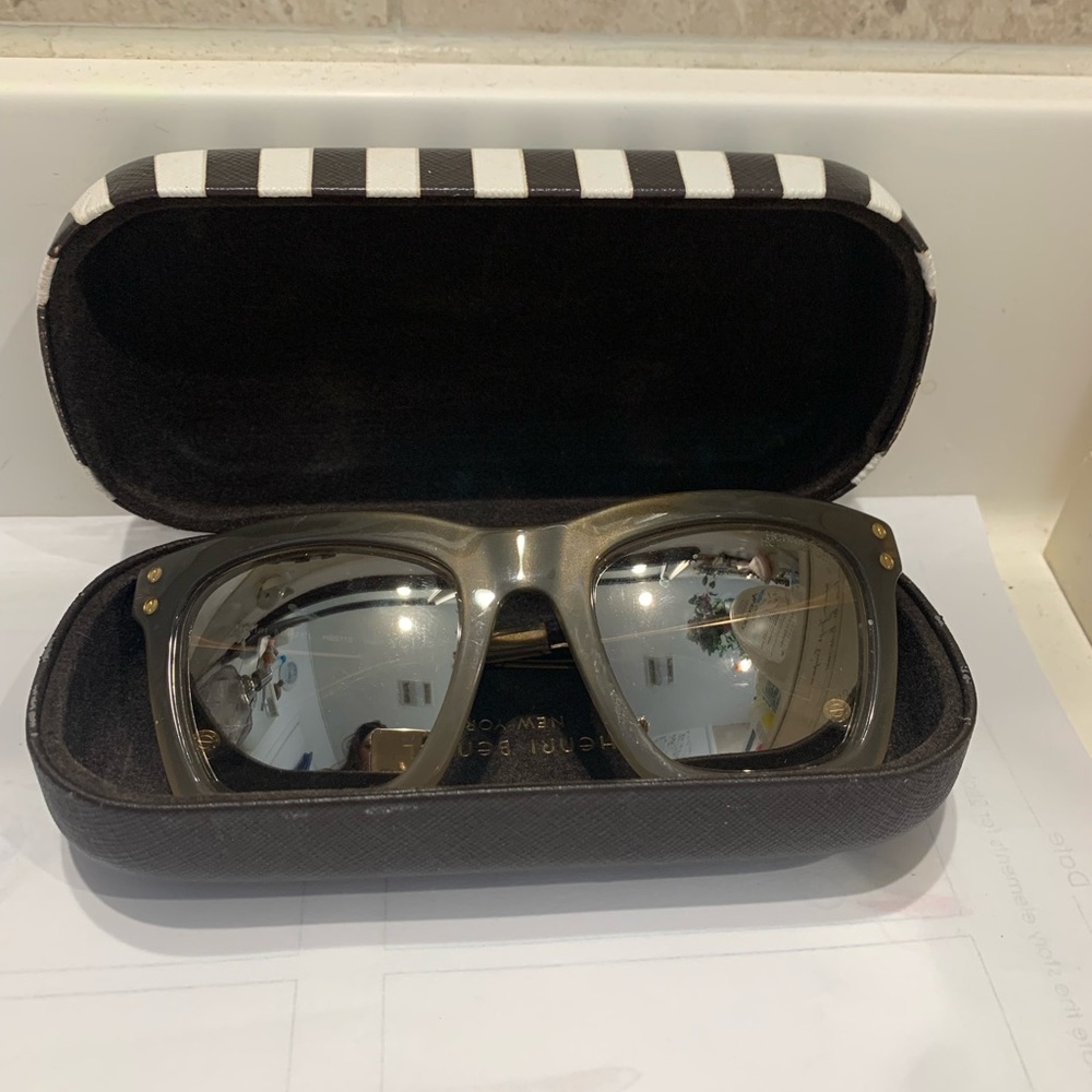 Sublime Mirror Frame Great Condition With Case Au… - image 3